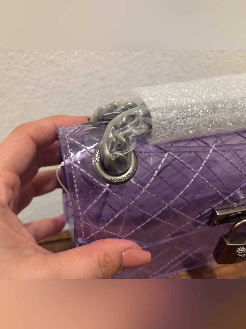 Kurt Geiger Lilac Quilted Clear Crossbody Bag with Chain Strap - Picture 4 of 5